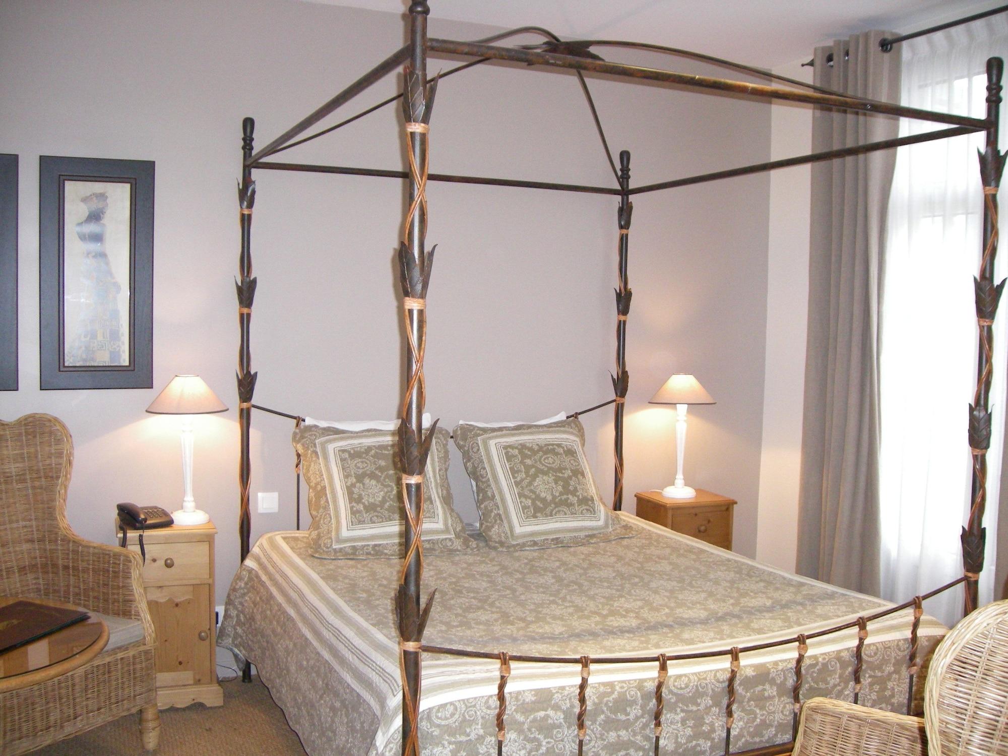 Hotel Le Fer A Cheval Trouville-sur-Mer Dış mekan fotoğraf